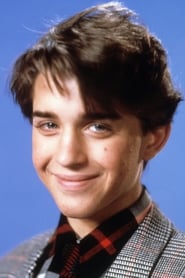Ilan Mitchell-Smith portrait