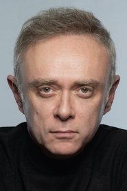Tansu Biçer portrait