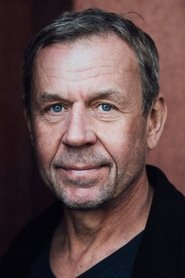Jörg Pose portrait