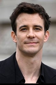 Luke Thompson portrait