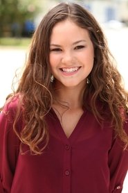 Avery Arendes portrait