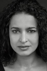Christianne Oliveira portrait