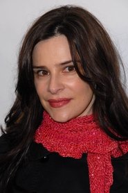 Sarah Lassez portrait