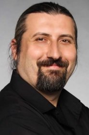 Mesut Süre portrait