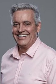Mauro Naves portrait
