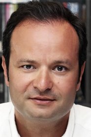 Timur Savcı portrait