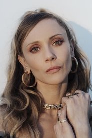 Juno Temple portrait