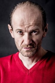 Robert Czebotar portrait