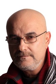 Ali Omrani portrait