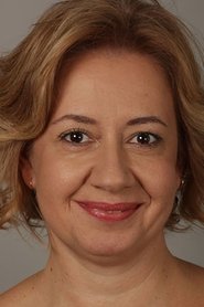 Özlem Çakar portrait