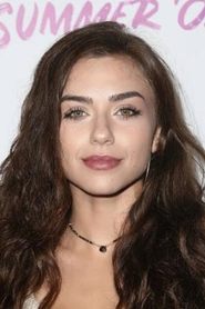 Victoria Konefal portrait