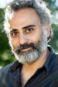 Hossein Taheri portrait