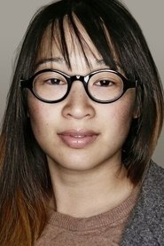 Sally Tran portrait