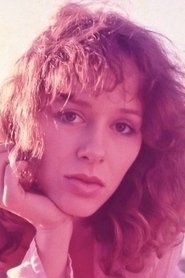 Tara Strohmeier portrait