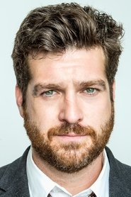 Zachary Bennett portrait