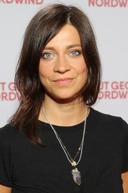 Claudia Eisinger portrait
