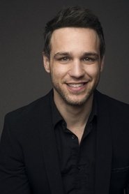 Taso Mikroulis portrait