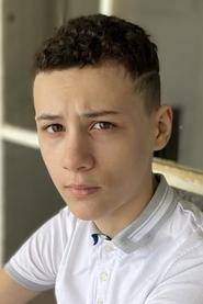 Elyes Aguis portrait
