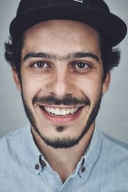 Elisha Karmitz portrait