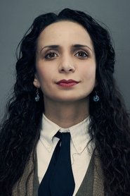 Ella Al-Shamahi portrait