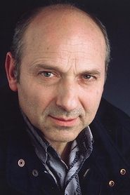 José Pinheiro portrait
