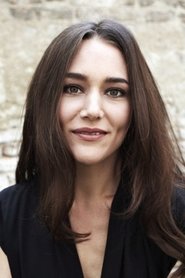Alissa Jung portrait