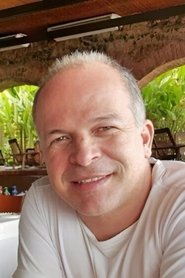 César Boaes portrait