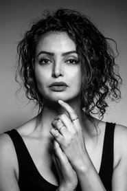 Amira Derouiche portrait
