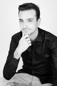 Víctor M. del Pozo portrait