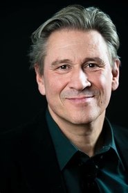 Michael Kind portrait