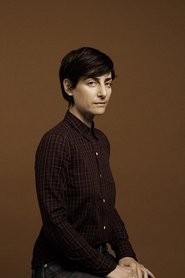 Valérie Mréjen portrait
