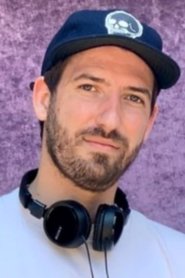 Dan Roman portrait