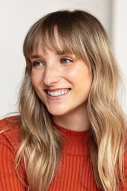 Cassandra Montreuil portrait