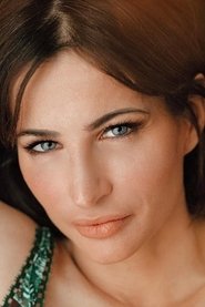 Ava Courcelles portrait