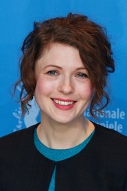 Hannah Steele portrait