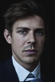 Chris Lowell portrait