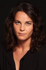 Tülin Özen portrait