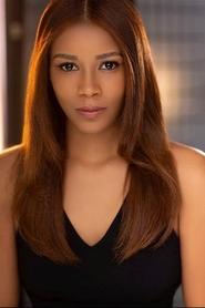 Renellè Nicole portrait