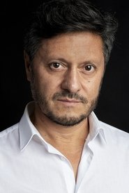 Rodrigo Villagrán portrait