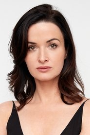 Lynette Callaghan portrait