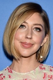 Heidi Gardner portrait