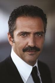 Yavuz Bingöl portrait