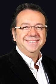 Gani Müjde portrait