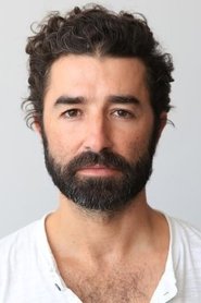 Tiago Bettencourt portrait