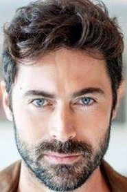 Kıvanç Kasabalı portrait