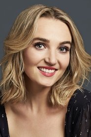 Chloe Fineman portrait