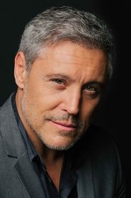 Max Ryan portrait
