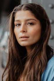 Lara Aylin Winkler portrait