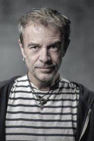 Fabrice Caro portrait