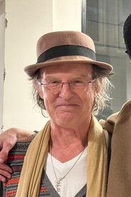 Yoram Shenar portrait